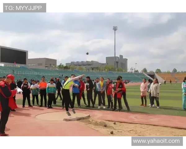 吴丽专访：从绿茵场到人生舞台的精彩历程回顾与展望